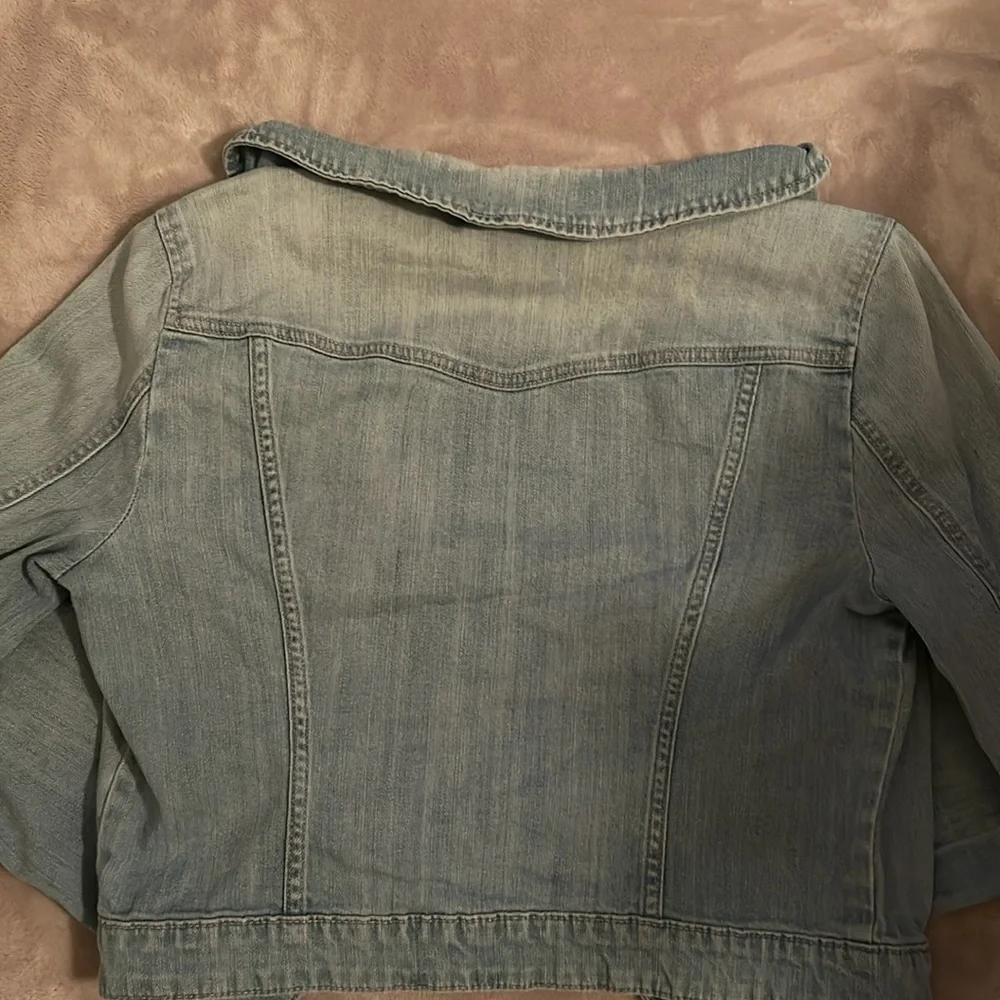 Jean Jacket - Picture 5 of 5